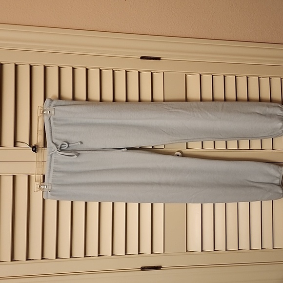 Live Aloha Lounge Set - Picture 4 of 7